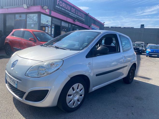 Renault Twingo II 1.2 LEV 16V 75 ACCESS ECO2 EURO5 Gris de 2009