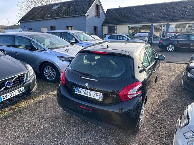 Peugeot 208 1.0 VTi 68ch BVM5 Access Noir de 2014