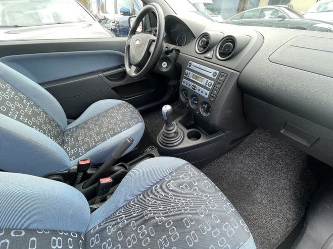 Ford Fiesta 1.3i 70cv Senso Bleu de 2005