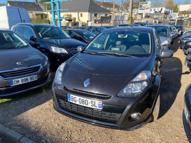 Renault Clio III dCi 105 eco2 Exception TomTom Noir de 2011