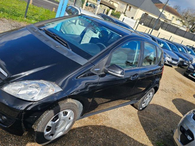 Mercedes Classe A 160 BlueEFFICIENCY Classic Noir de 2011