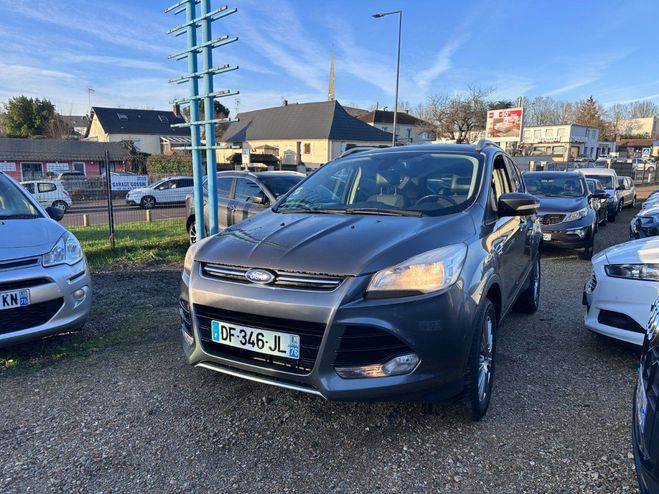 Ford Kuga 2.0 TDCi 163 FAP 4x4 Titanium Powershift Gris de 2014