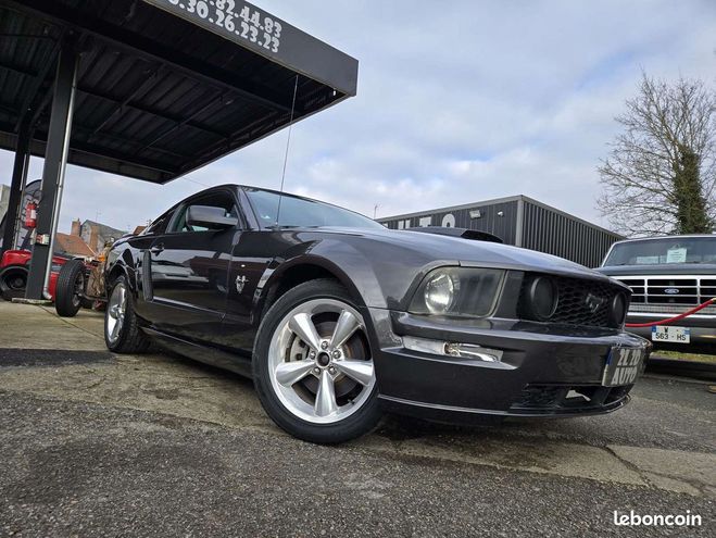 Ford Mustang GT 4.6 V8 305ch homologue Gris de 2009