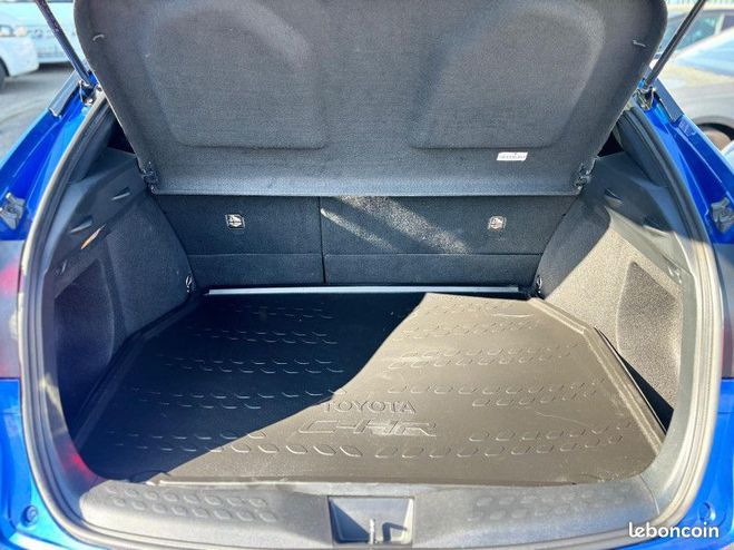 Toyota C HR 122H DESIGN 2WD E-CVT RC18 Bleu de 2019