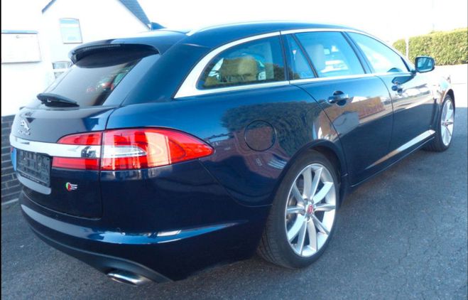 Jaguar XF Sportbrake 3.0 V6 D S 275 noir mtal de 2015