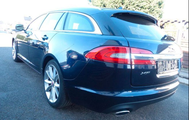 Jaguar XF Sportbrake 3.0 V6 D S 275 noir mtal de 2015