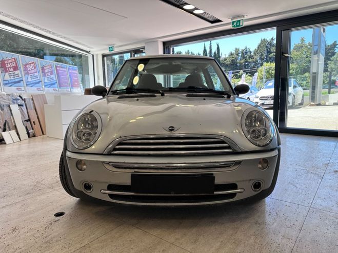 Mini Cooper 1.6i - 90 One Standard Gris de 2006