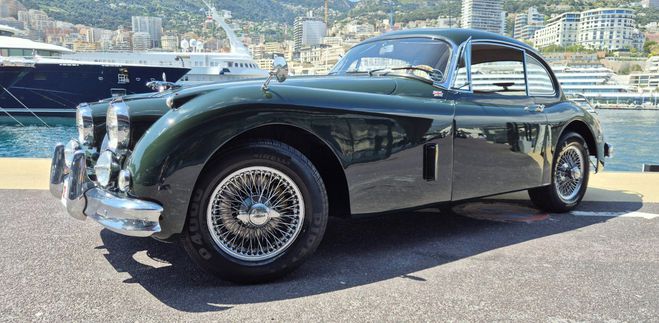 Jaguar XK 150 1960 - mme propritaire depuis 45 a British racong green de 