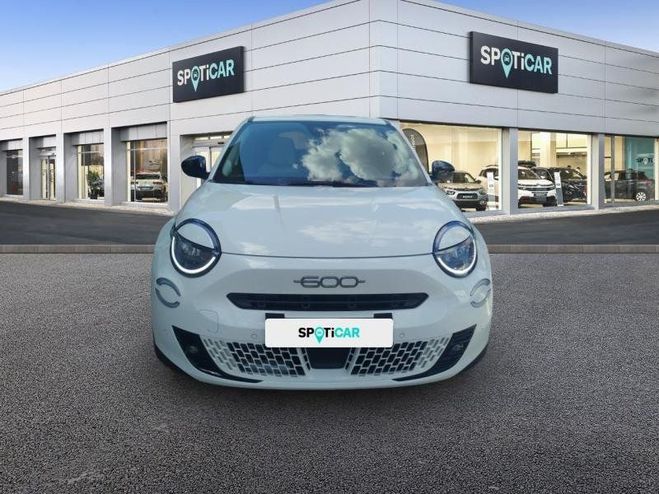 Fiat 600 1.2 Hybrid 100ch La Prima DCT6 Ice White de 2024