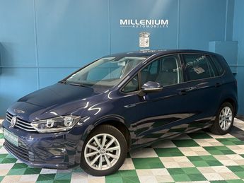  Voir détails -Volkswagen Golf Sportsvan 1.6 TDI 110CH LOUNGE ATTELAGE à Royan (17)