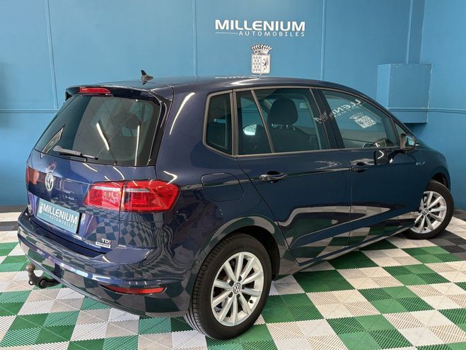 Volkswagen Golf Sportsvan 1.6 TDI 110CH LOUNGE ATTELAGE Bleu F de 2015