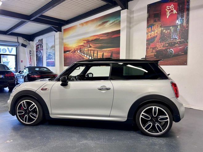 Mini Cooper John Works 2.0i 231 BVA Sport White Silver metallic de 2017