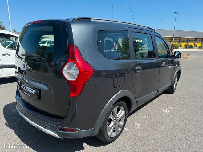Dacia Lodgy stepway 1.2 Tce 115cv 7 places 1ere Main Gris de 2015