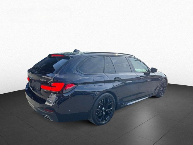 BMW Serie 5 Touring G31 LCI 530d TwinPower Turbo xDr Noir Carbone de 2022