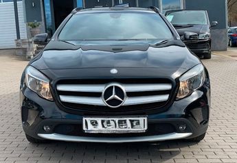  Voir détails -Mercedes Classe GLA 200 CDI Fascination 7G-DCT *GARANTIE 12  à Saint-Patrice (37)