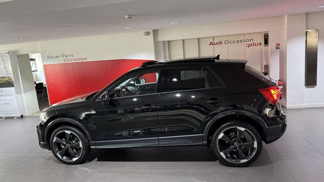 Audi Q2 35 TFSI 150 S tronic 7 S line NOIR MYTHIC METALLISE de 2023