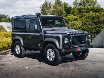  Voir détails -Land rover Defender 2.2 Turbo 90 SW Corris Grey Camera à Harelbeke (85)