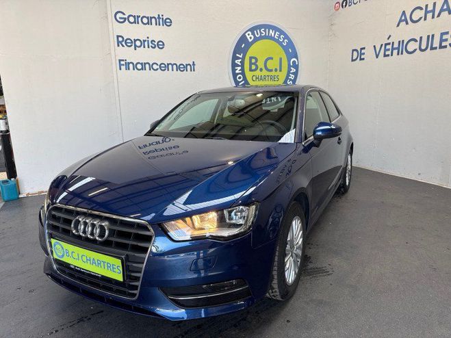 Audi A3 1.2 TFSI 105CH FAP AMBIENTE 3P Bleu de 2013