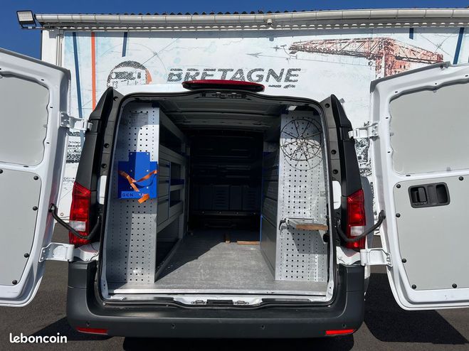 Mercedes Vito 30950 ht 4x4 Long 9G-Tronic ATELIER Blanc de 2023