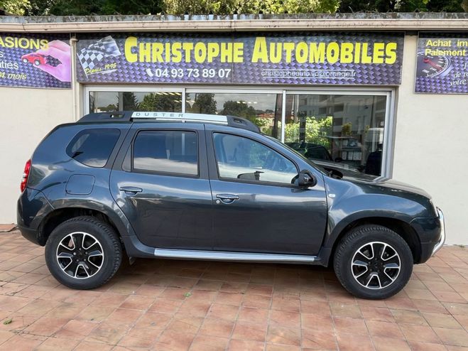 Dacia Duster 1.2 TCE 125 BLACK TOUCH 4X4 GRIS de 2017