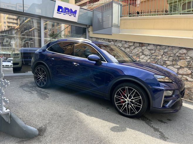 Porsche Macan turbo electrique Bleu de 