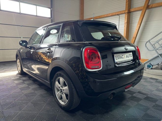 Mini One HATCH 5 PORTES 75 ch Finition Chili Noir de 2018