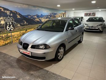  Voir détails -Seat Ibiza 1.4i 75ch à Grenoble (38)