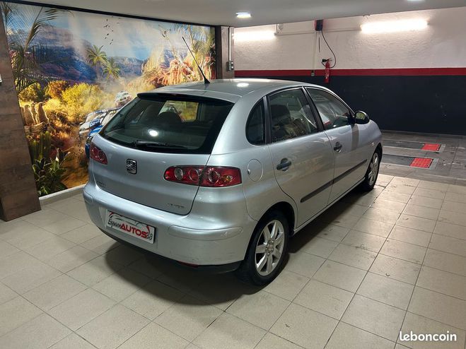 Seat Ibiza 1.4i 75ch Gris de 2005