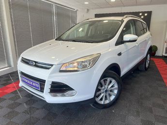  Voir détails -Ford Kuga 2.0 TDCi 150 SetS 4x4 Titanium Powershif à Creuzier-le-Vieux (03)