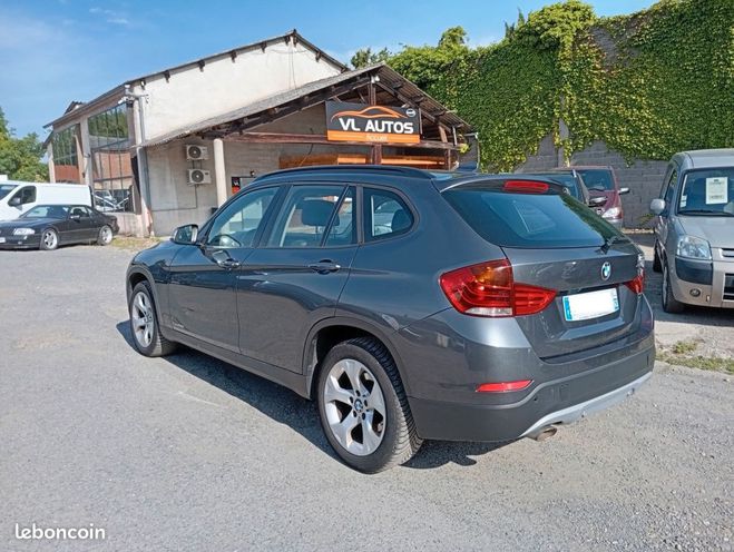 BMW X1 sDrive 16d 116ch Lounge Plus Anne 2014  Gris de 2014