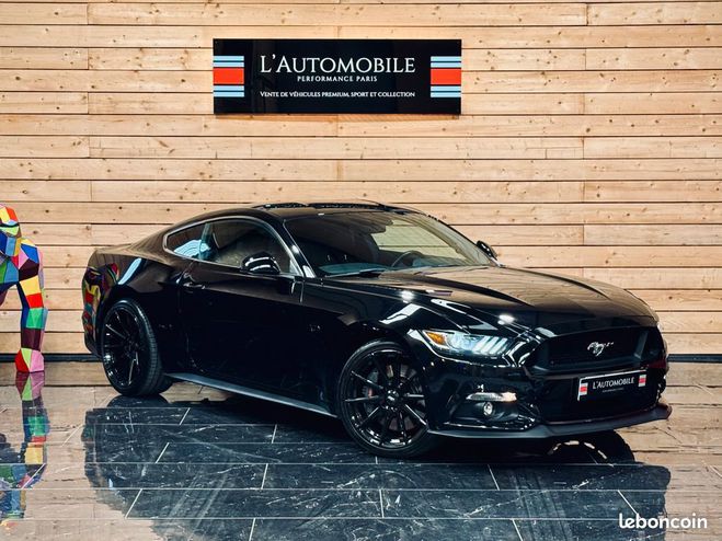 Ford Mustang fastback 5.0 v8 gt bv6 Noir de 2017