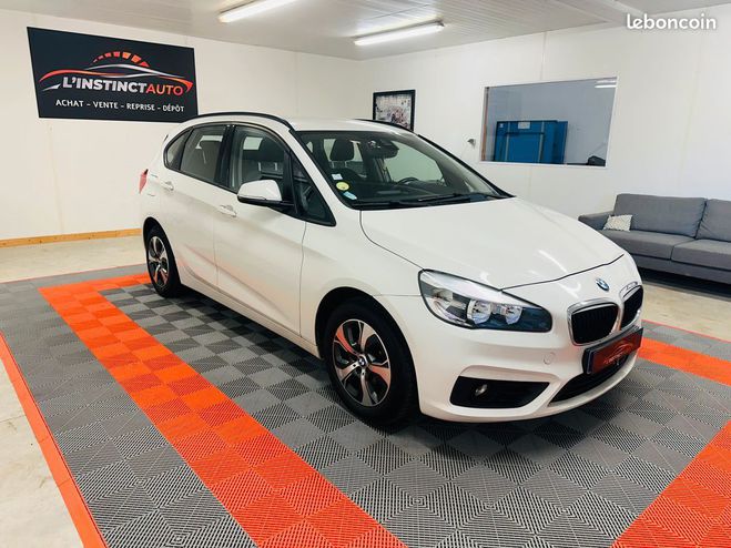 BMW Serie 2 Active Tourer 216D 116CH LOUNGE BLANC de 2015