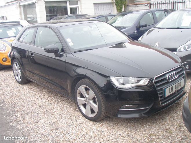 Audi A3 III 1.6 TDI 105 FAP AMBIENTE Noir de 2013