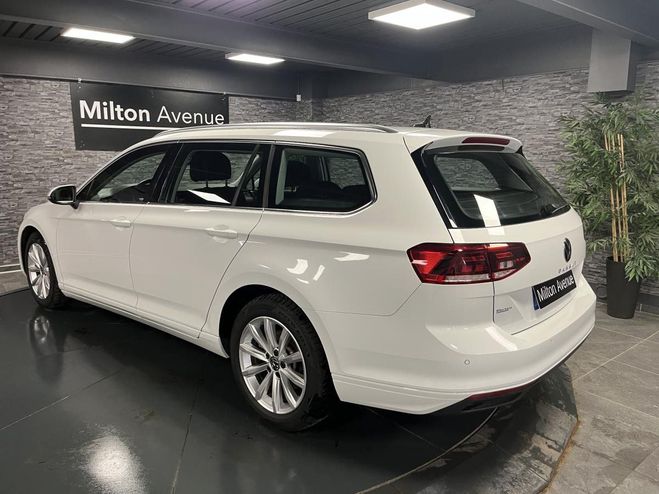 Volkswagen Passat 2.0 16V TDI Evo - 150 - BV DSG 7 BREAK B Blanc de 2020