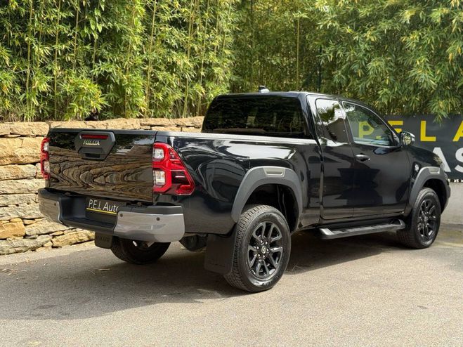 Toyota HI LUX X-TRA CAB 4WD 2.8L 204 D-4D BVA LEGENDE Noir de 2022