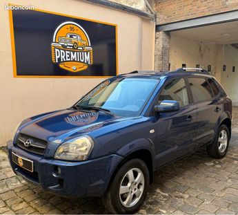  Voir détails -Hyundai Tucson 2L CRDI 115cv suv 4x4 à Montmagny (95)
