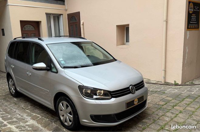 Volkswagen Touran 1.6L Tdi 105cv Bva 7place Gris de 2011
