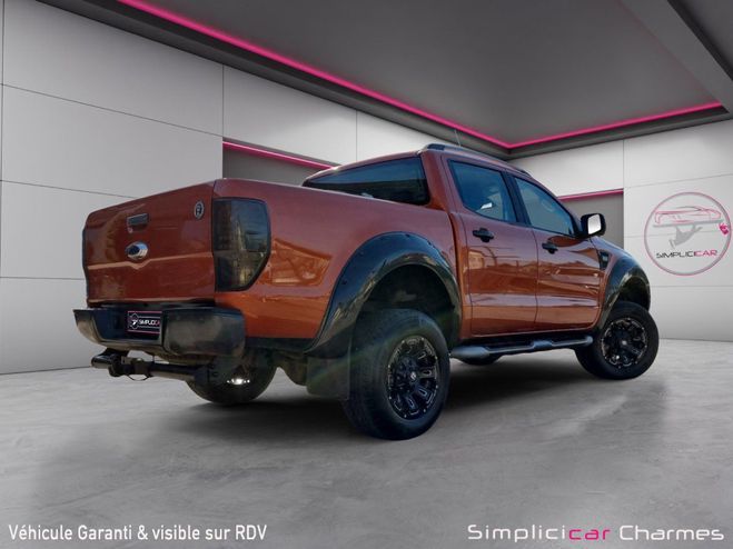 Ford Ranger DOUBLE CABINE MAGNIFIQUE 3.2 TDCi 200 4X Orange de 2015