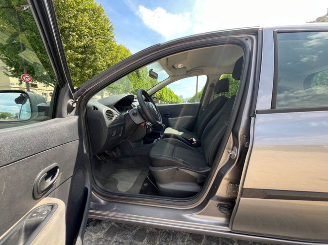 Renault Clio III dCi 70 eco2 Authentique Gris de 2009