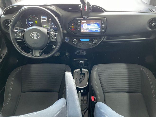Toyota Yaris HYBRIDE MY19 100h Collection Gris de 2018