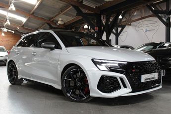  Voir détails -Audi RS3 SPORTBACK III 2.5 TFSI 400 QUATTRO S TRO à Roncq (59)