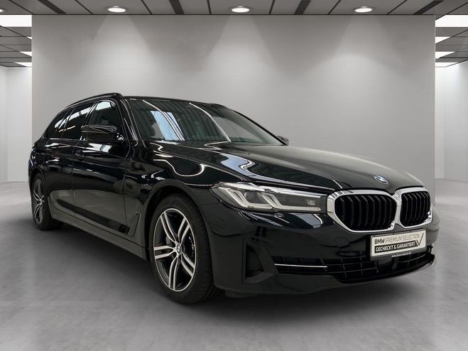 BMW Serie 5 TOURING G31 LCI 540d TwinPower Turbo xDr Noir de 2022
