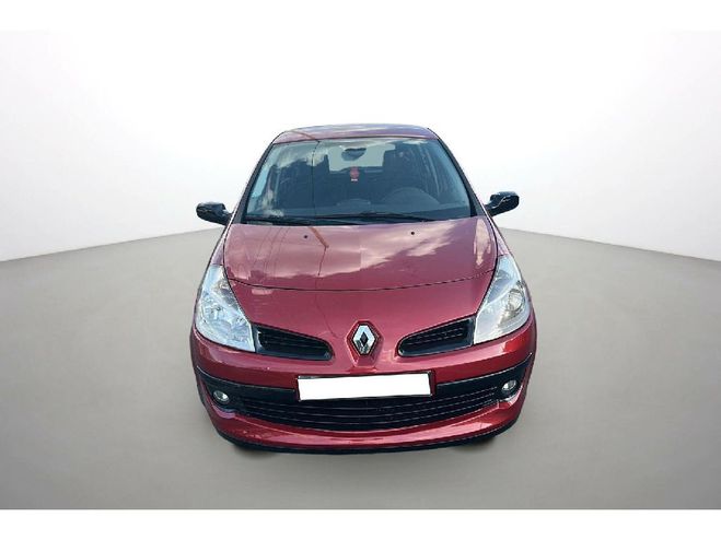 Renault Clio Clio 1.6 16V 110 Dynamique Proactive A Rouge de 2007
