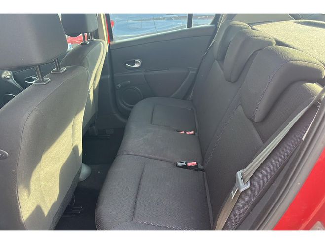 Renault Clio Clio 1.6 16V 110 Dynamique Proactive A Rouge de 2007