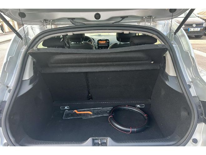 Renault Clio 0.9 TCe 90 Energy eco2 Zen Gris clair de 2013