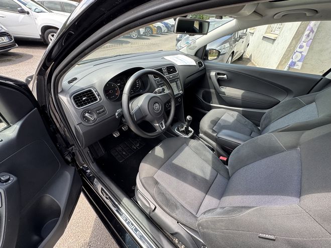 Volkswagen Polo 1.6 TDI 90CH FAP SPORTLINE 3P NOIR de 2011