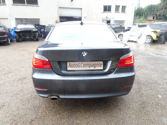 BMW Serie 5 (E60) 520DA 177CH EXCELLIS BLEU de 2010