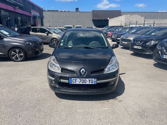 Renault Clio III 1.5 DCI 85 CONFORT DYNAMIQUE 5P Noir de 2007