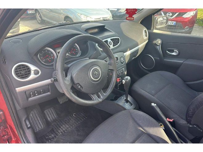 Renault Clio III 1.6 16V 110 Dynamique Proactive A Rouge de 2007