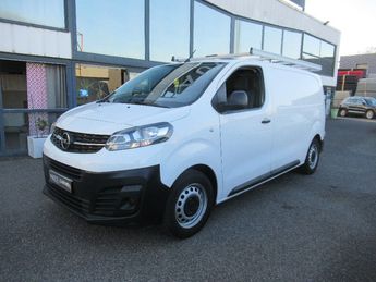  Voir détails -Opel Vivaro FOURGON FGN L1 1.5 DIESEL 120 CH PACK CL à Aubière (63)